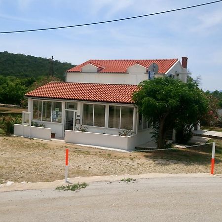 Guesthouse Budima Banići Exteriér fotografie