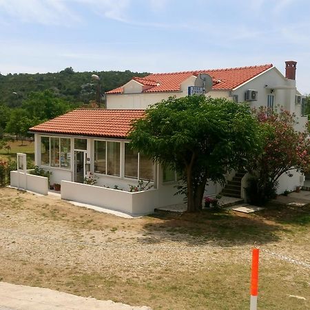 Guesthouse Budima Banići Exteriér fotografie